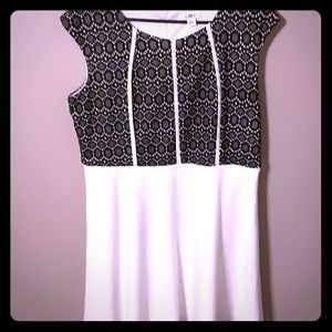 3/$20 Cute black & white Dress